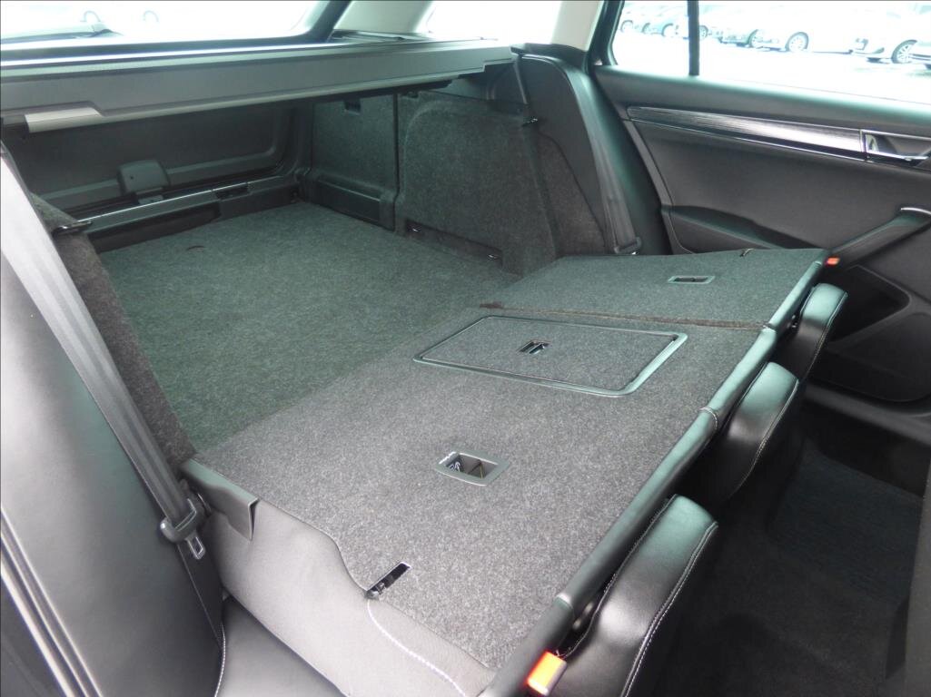 Škoda Superb Kombi 2,0 l 110 kw