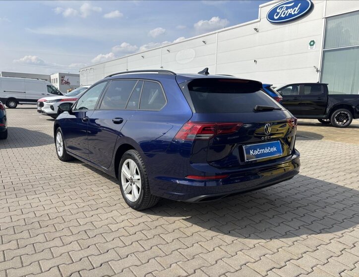 Volkswagen Golf Kombi 1,5 l 96 kw