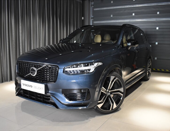 Volvo XC90 1