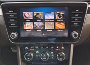 Škoda Superb Sedan / Limuzína 2,0 l 140 kw