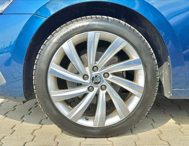 Škoda Octavia Kombi 2,0 l 110 kw