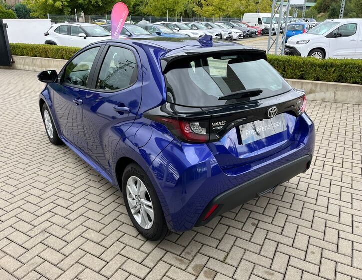 Toyota Yaris 4