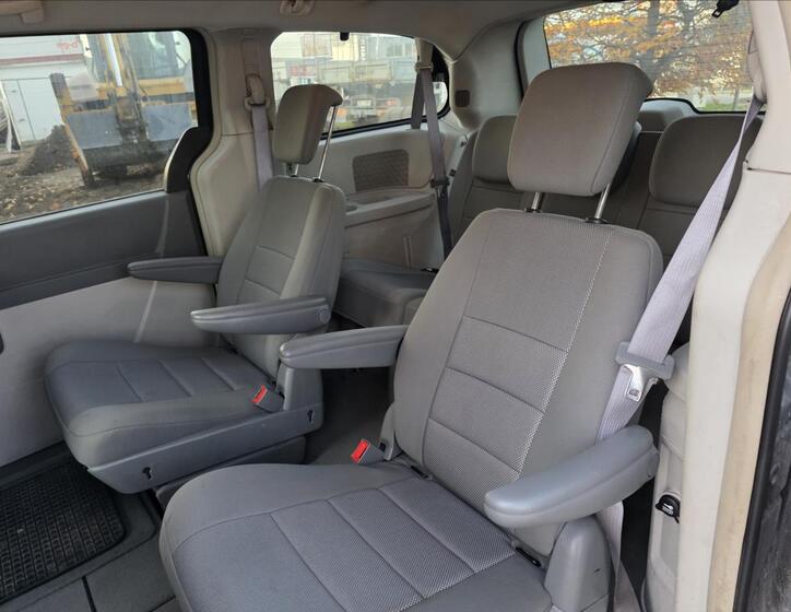 Chrysler Grand Voyager 19