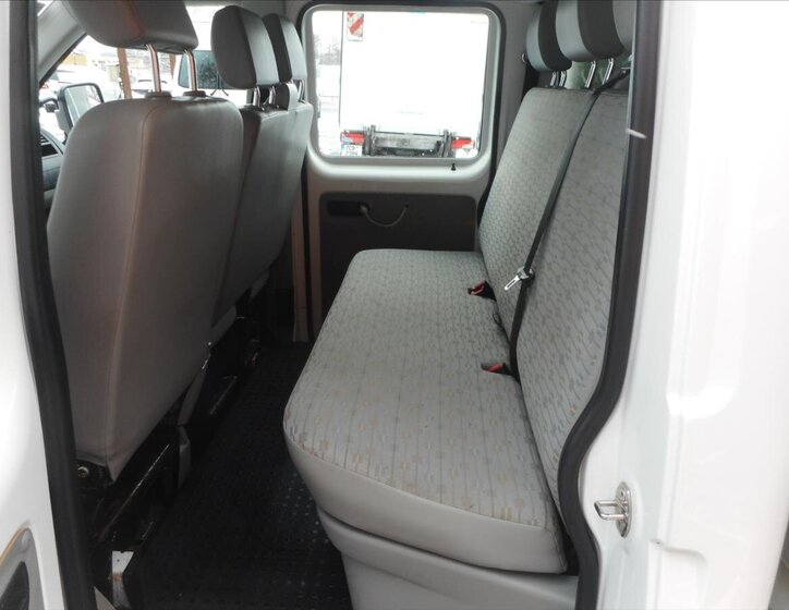 Volkswagen Transporter Valník 2,0 l 75 kw