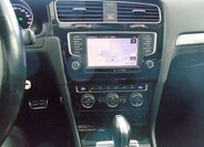 Volkswagen Golf 12