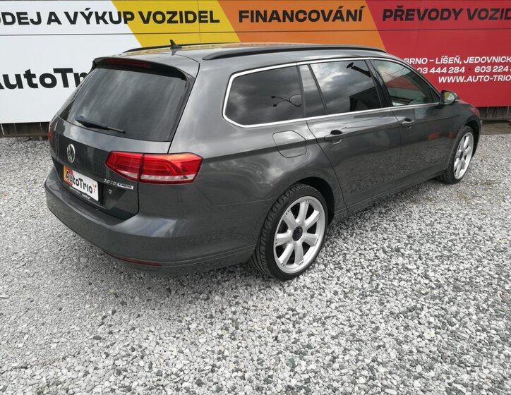 Volkswagen Passat Kombi 2,0 l 110 kw