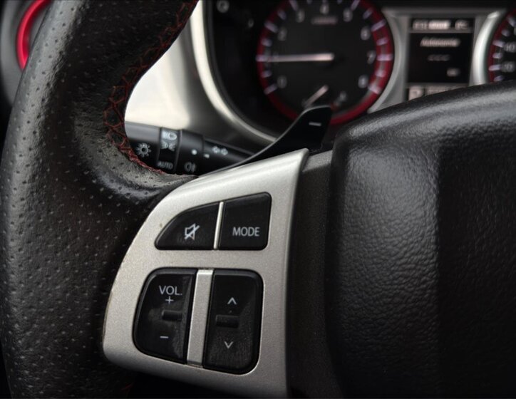 Suzuki Vitara SUV / Terénní 1,4 l 103 kw