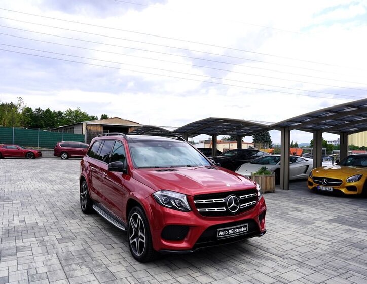 Mercedes-Benz GLS 8