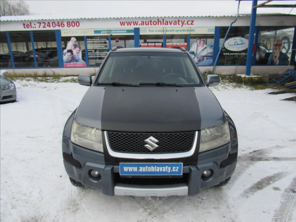 Suzuki Grand Vitara SUV 2,0 l 103 kw