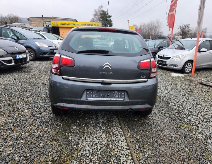 Ostatní Ostatní Hatchback 1,2 l 60 kw