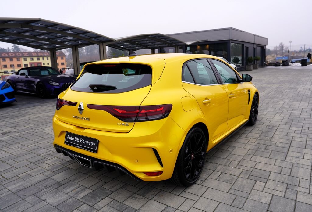 Renault Mégane Hatchback 1,8 l 221 kw