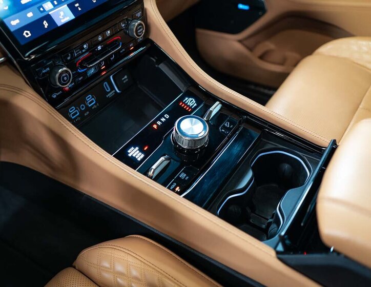 Jeep Grand Cherokee SUV / Terénní 5,7 l 266 kw