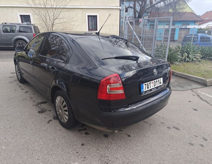 Škoda Octavia Sedan / Limuzína 2,0 l 103 kw