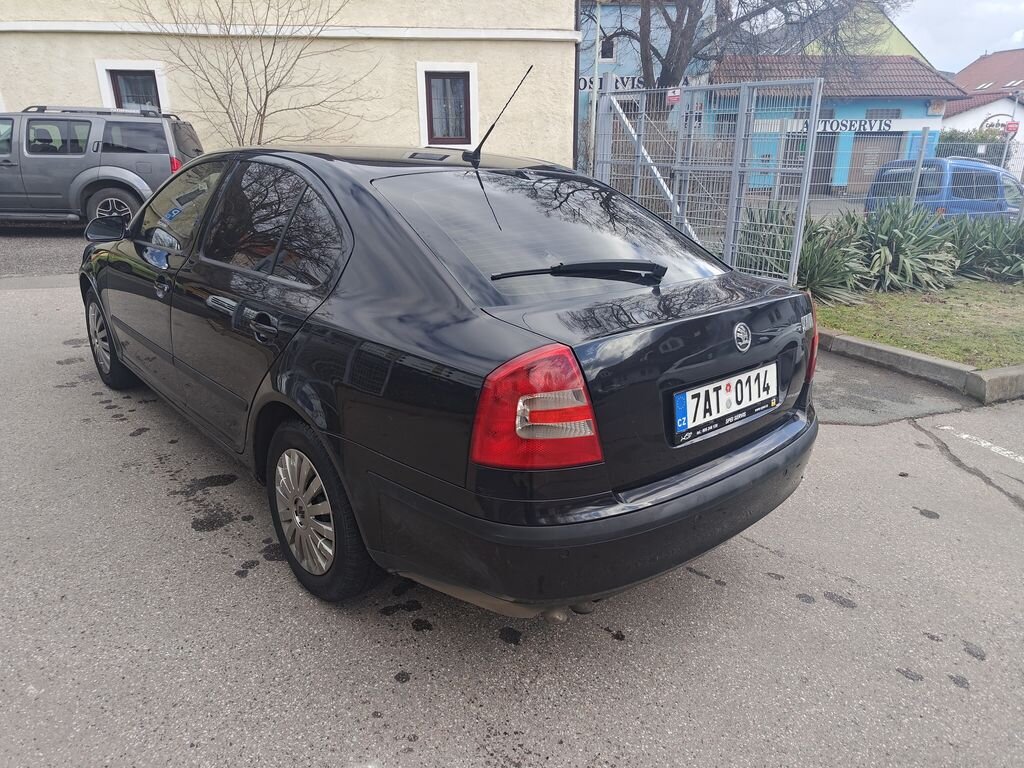 Škoda Octavia Sedan / Limuzína 2,0 l 103 kw
