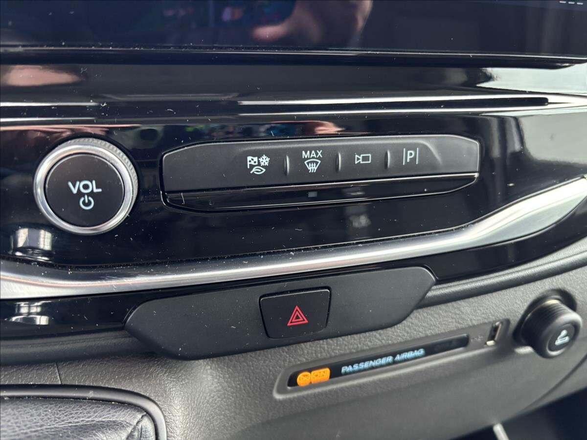 Ford Transit Skříň 2,0 l 96 kw