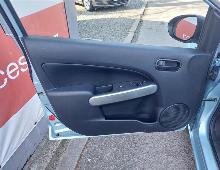 Mazda 2 Hatchback 1,3 l 55 kw