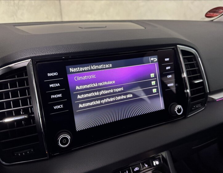 Škoda Karoq SUV / Terénní 2,0 l 85 kw