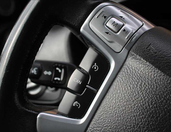 Ford Mondeo Kombi 2,0 l 103 kw