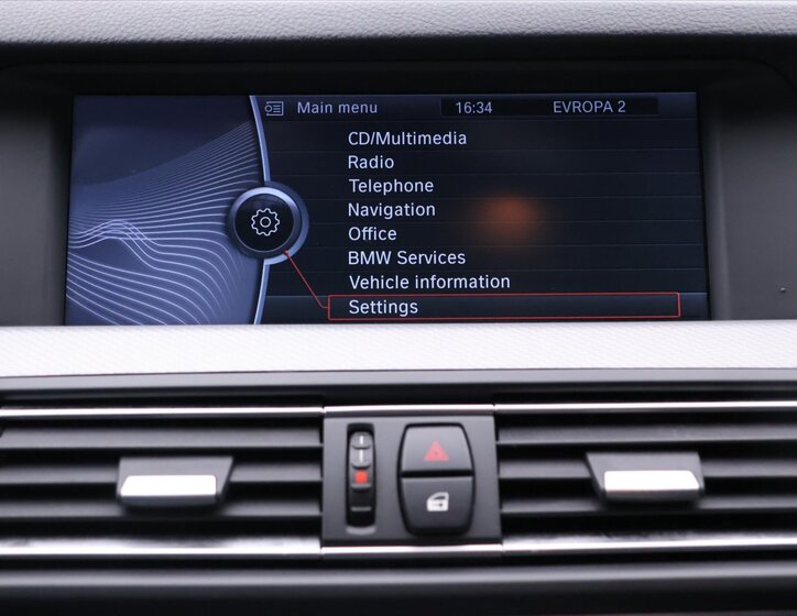 BMW Řada 5 Sedan / Limuzína 3,0 l 190 kw