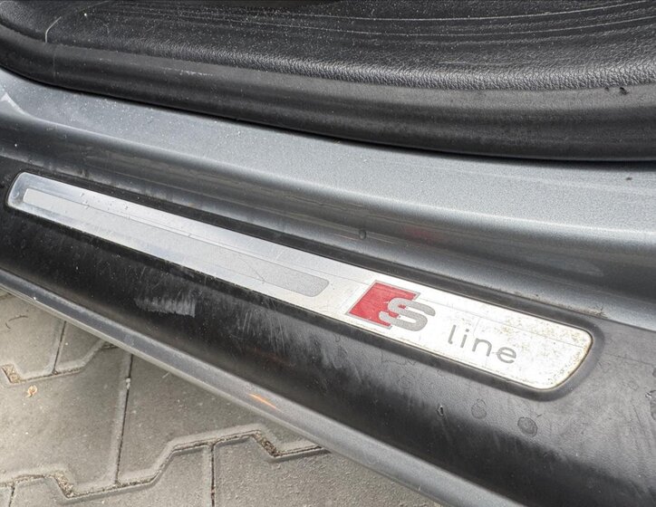 Audi A6 Kombi 3,0 l 171 kw