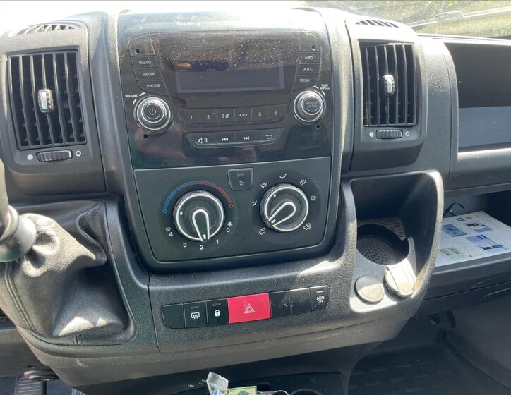 Peugeot Boxer Skříň 2,2 l 103 kw