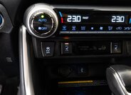 Toyota RAV4 SUV 2,5 l 131 kw