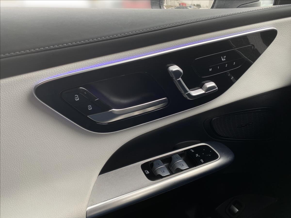 Mercedes-Benz GLC SUV / Terénní 2,0 l 145 kw