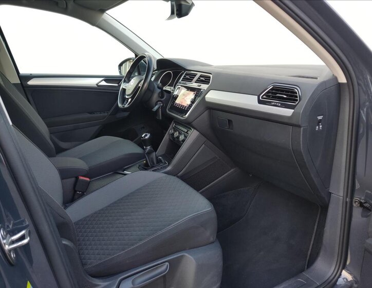 Volkswagen Tiguan SUV / Terénní 2,0 l 110 kw