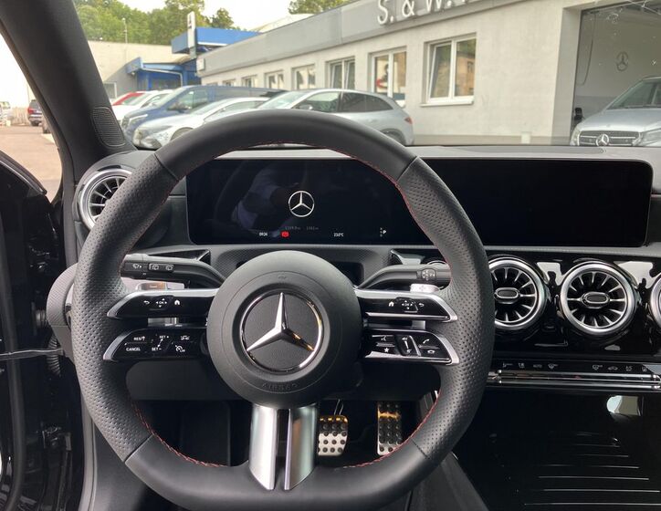 Mercedes-Benz Třídy A 10