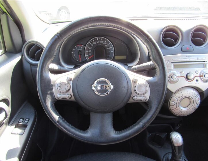 Nissan Micra Hatchback 1,2 l 59 kw