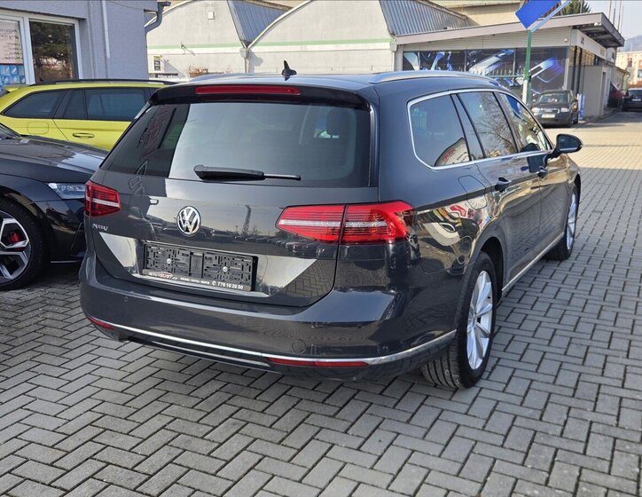 Volkswagen Passat Kombi 2,0 l 110 kw