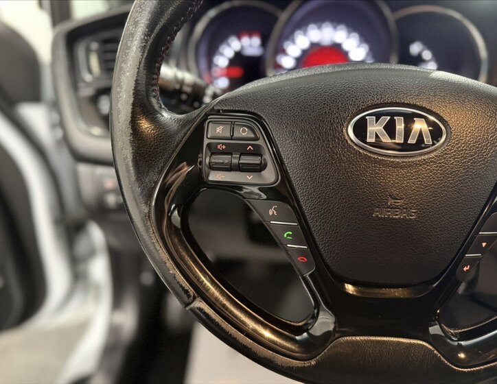 KIA Ceed Hatchback 1,6 l 94 kw