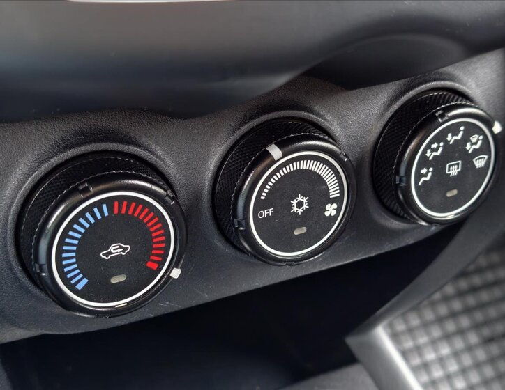 Mitsubishi ASX SUV / Terénní 1,6 l 86 kw