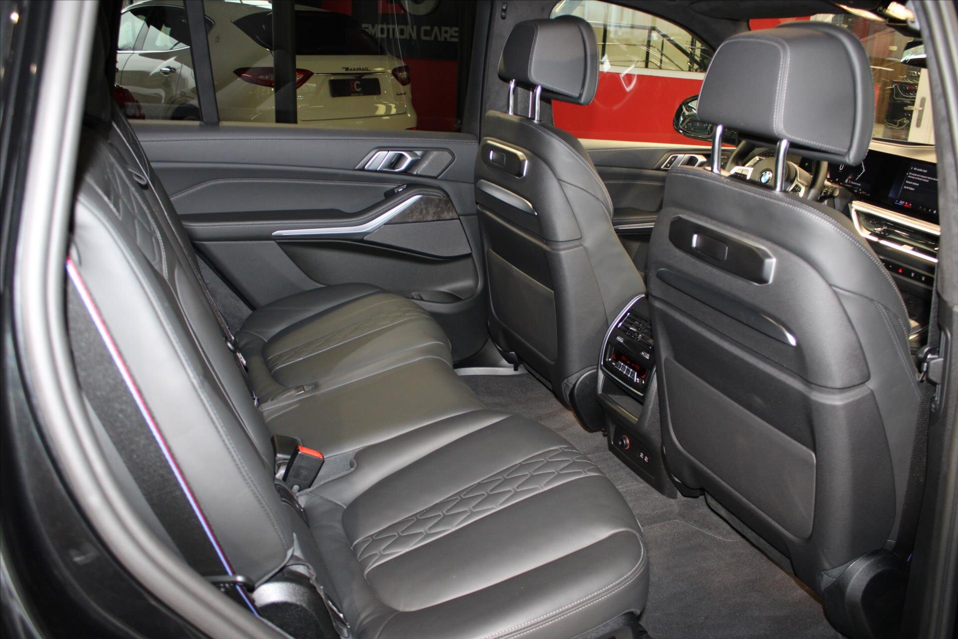 BMW X7 SUV 3,0 l 250 kw