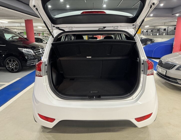 Hyundai ix20 Hatchback 1,4 l 66 kw