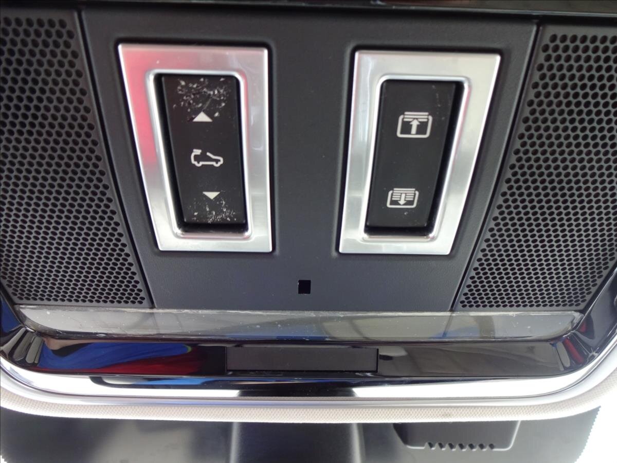 Land Rover Range Rover Sport SUV 3,0 l 190 kw