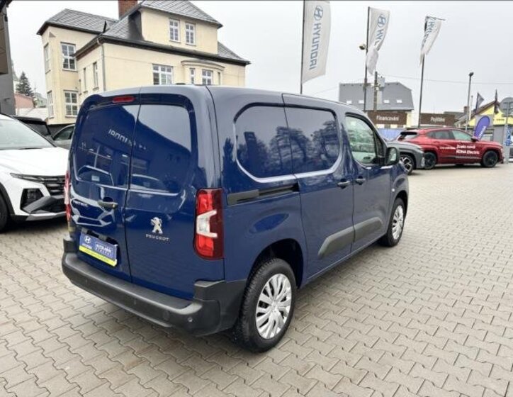 Peugeot Partner Skříň 1,5 l 75 kw