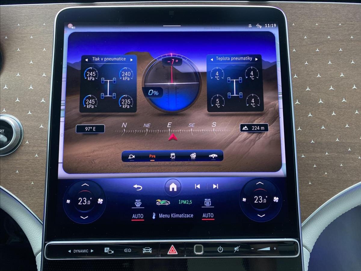 Mercedes-Benz EQS SUV / Terénní 0,0 265 kw