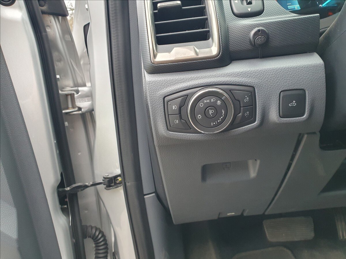 Ford Ranger Ostatní 3,2 l 147 kw