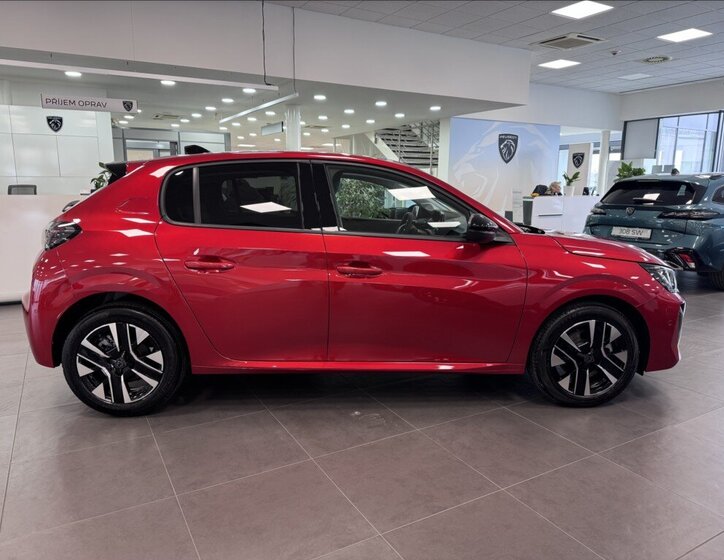Peugeot 208 Hatchback 1,2 l 74 kw