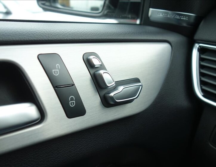 Mercedes-Benz GLE SUV / Terénní 3,0 l 190 kw