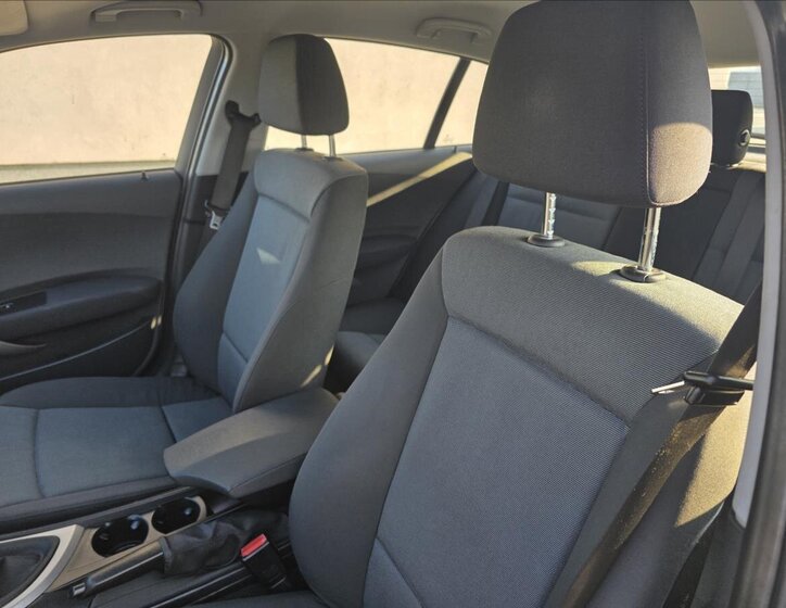 BMW Řada 1 Hatchback 2,0 l 90 kw