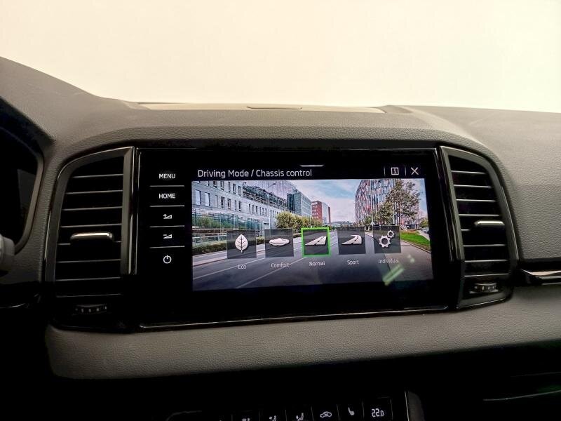 Škoda Karoq SUV / Terénní 1,5 l 110 kw