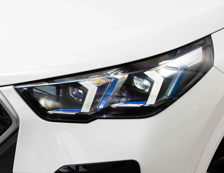 BMW X2 SUV / Terénní 1,5 l 125 kw