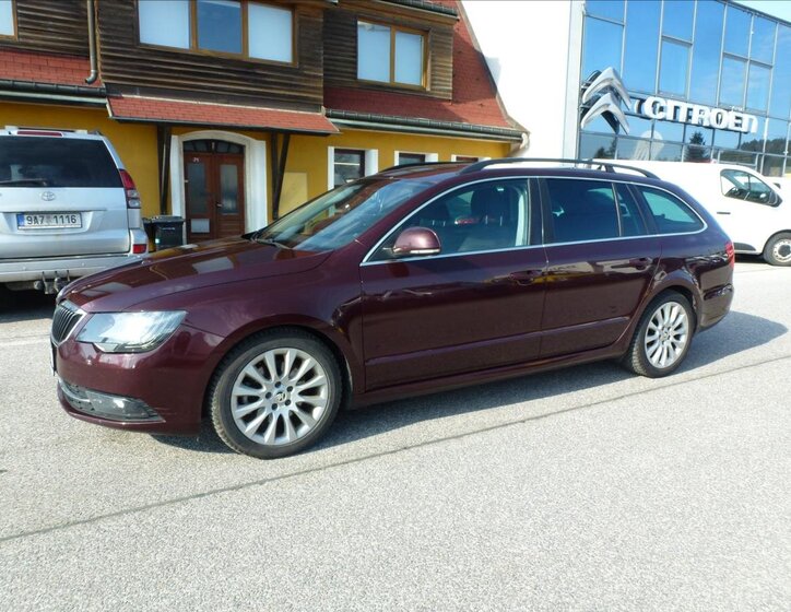 Škoda Superb Kombi 2,0 l 125 kw