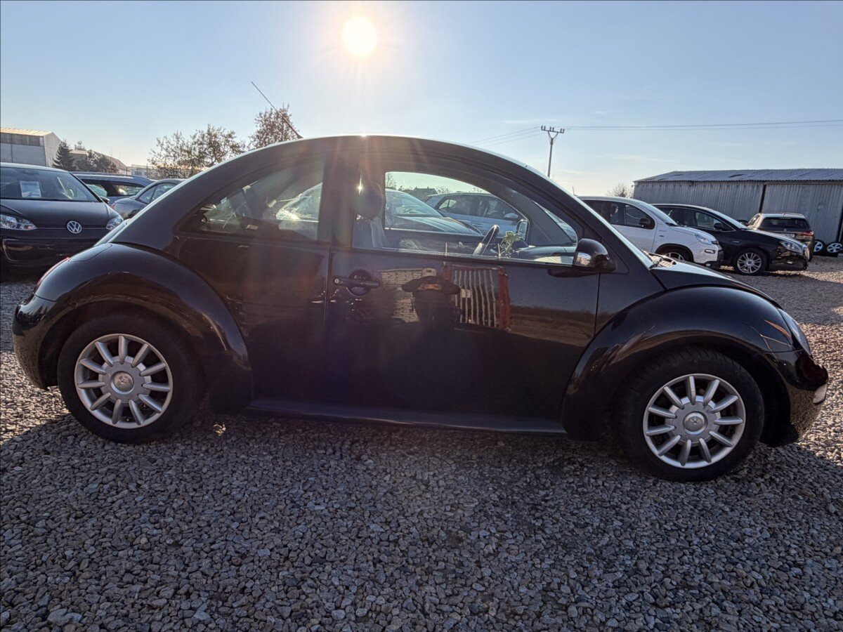 Volkswagen New Beetle