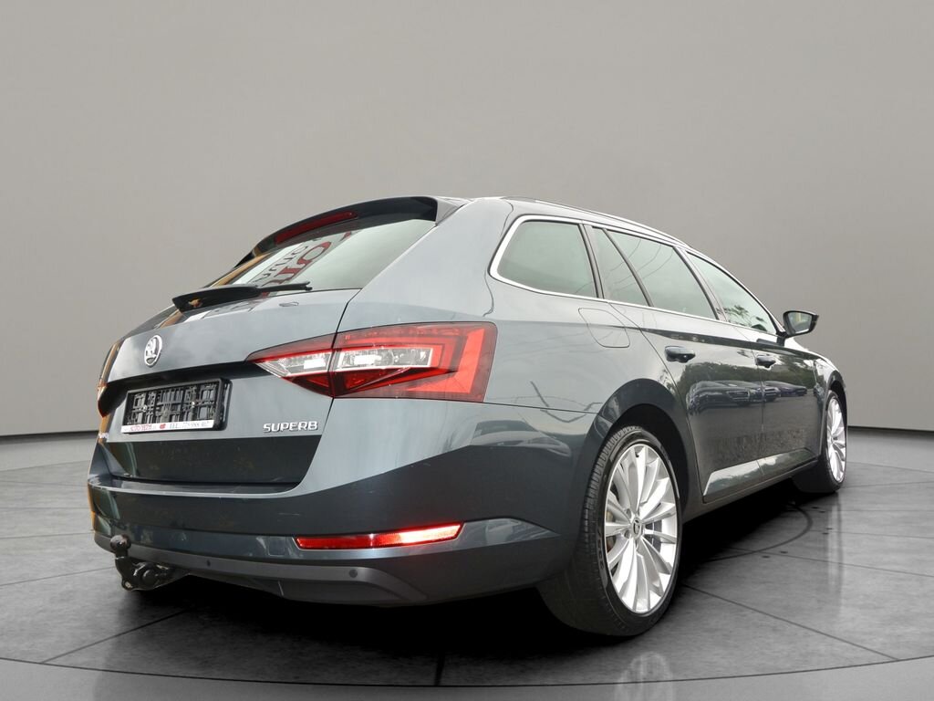 Škoda Superb Kombi 2,0 l 140 kw