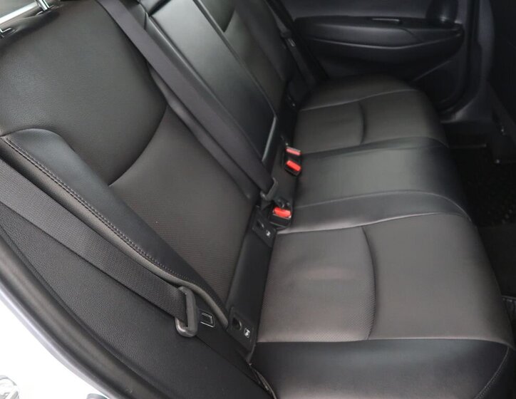 Toyota Corolla Cross Hatchback 2,0 l 112 kw