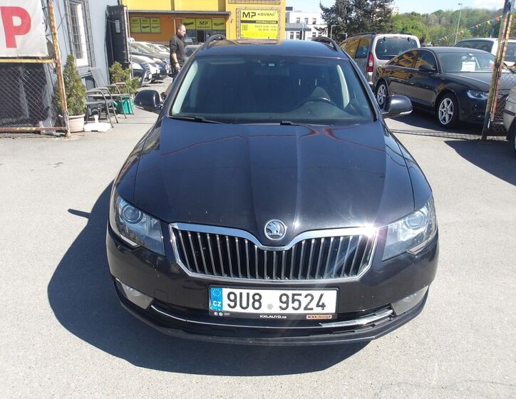Škoda Superb Kombi 2,0 l 125 kw