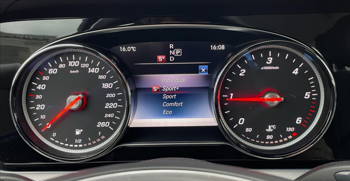 Mercedes-Benz Třídy E